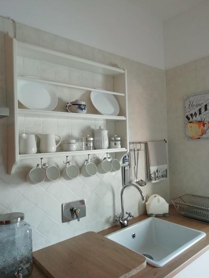 Beti House Heart'S And Roses Rooms Ponte Galeria Exterior foto
